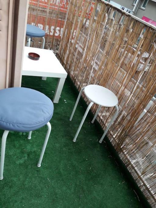 Insolite 46 Chambéry Extérieur photo