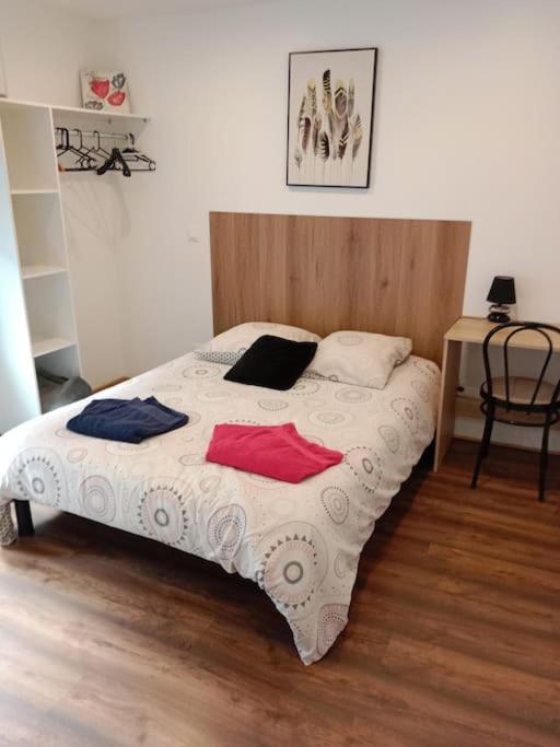 Insolite 46 Chambéry Extérieur photo